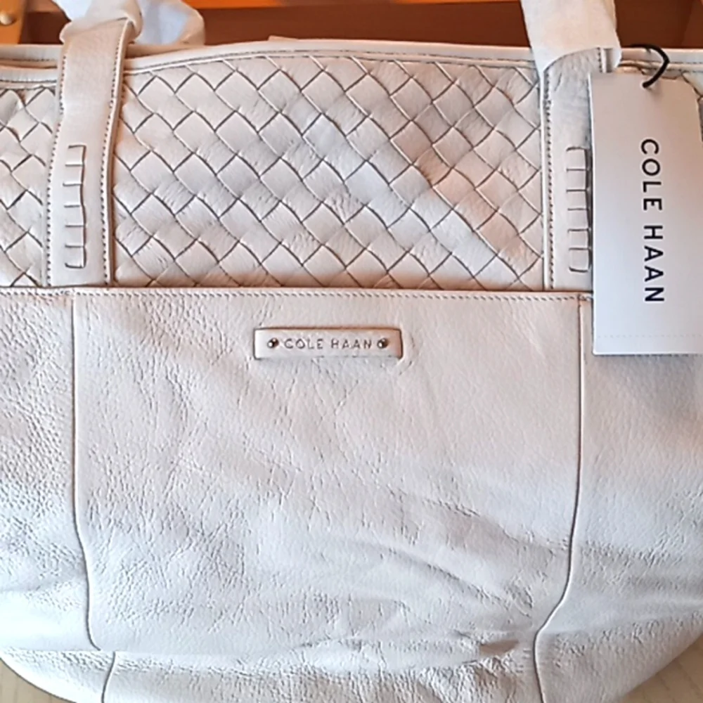 COLE HAAN Genuine Woven Detail Leather Large Tote Bag. Beige. NWT. Beautiful! - Picture 3 of 16